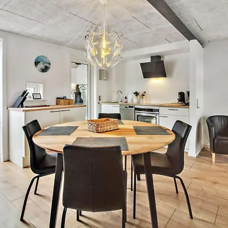 Ilka - 2-3km From The Sea By Interhome Lejlighed *